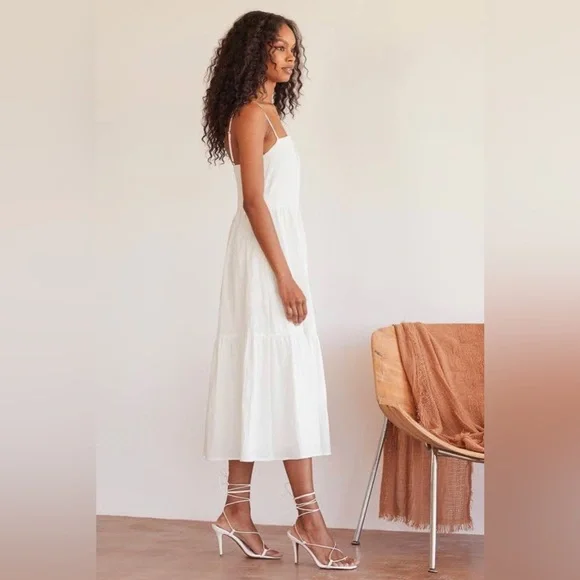 NWT Lulu’s Simplicity and Sweetness White Sleeveless Tiered Midi Dress Wedding - Picture 3 of 15